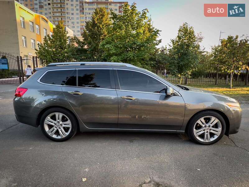 Седан Honda Accord 2009 в Киеве