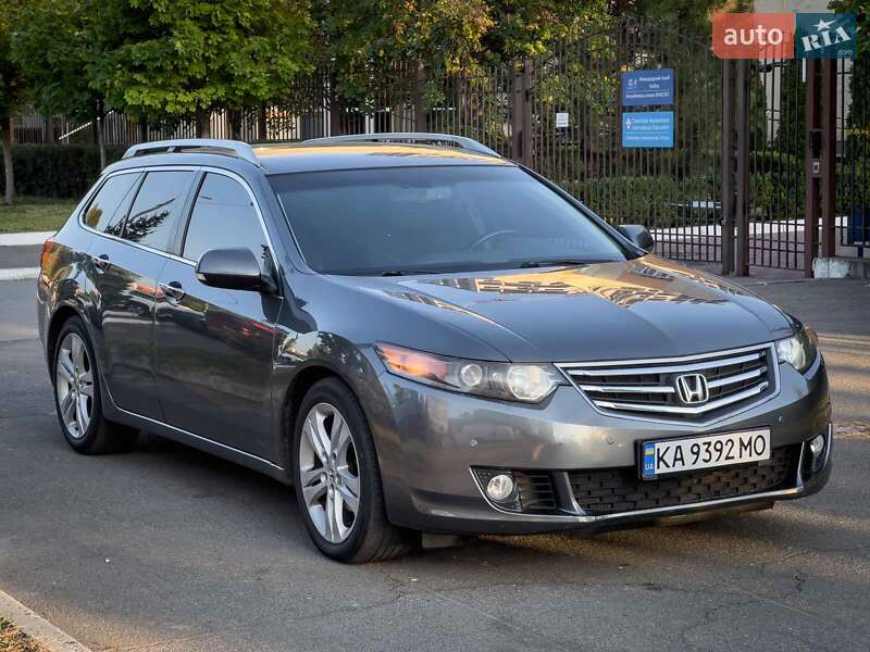 Седан Honda Accord 2009 в Киеве