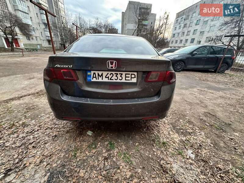 Седан Honda Accord 2009 в Житомирі