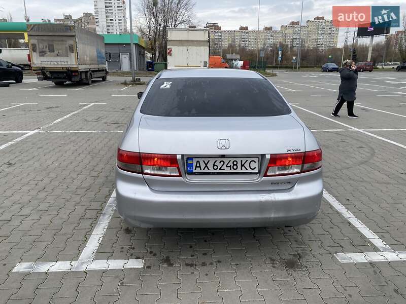 Седан Honda Accord 2004 в Киеве фото 11 Седан Honda Accord 2004 в Киеве