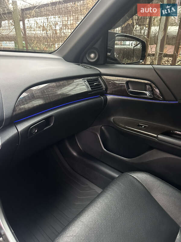 Седан Honda Accord 2013 в Днепре