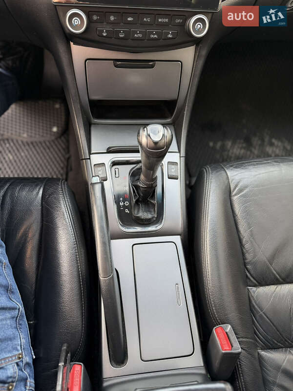 Седан Honda Accord 2007 в Львові