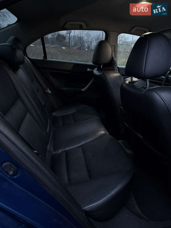 Седан Honda Accord 2003 в Киеве фото 16 Седан Honda Accord 2003 в Киеве