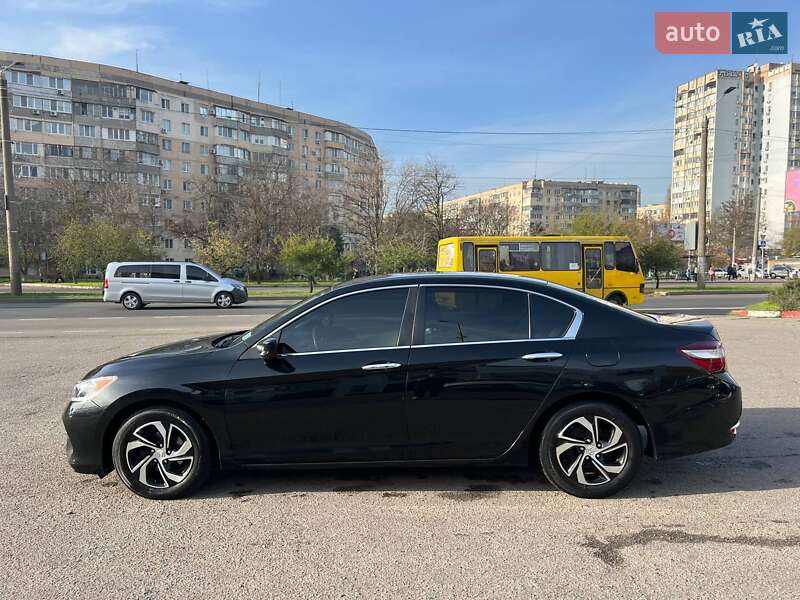 Седан Honda Accord 2016 в Одессе