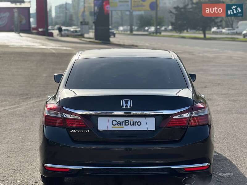 Седан Honda Accord 2016 в Одессе