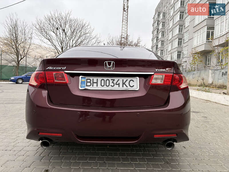 Седан Honda Accord 2012 в Одессе