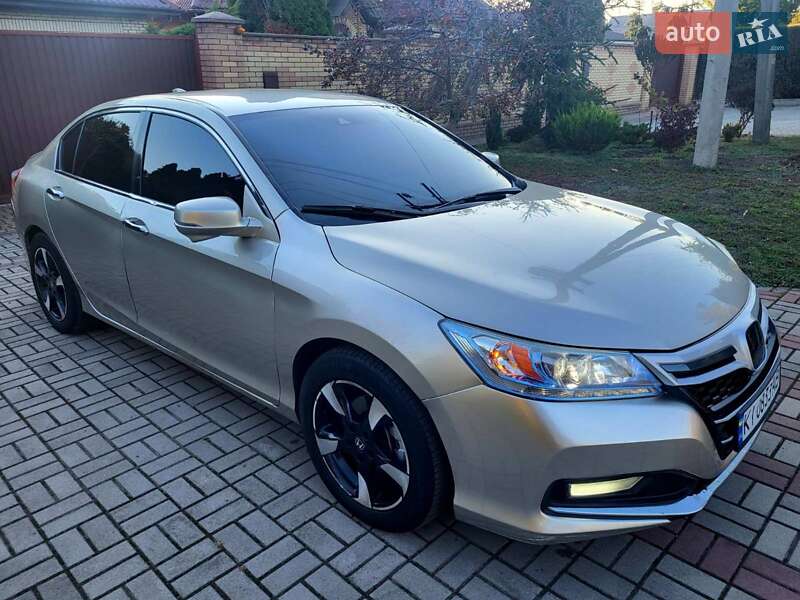Седан Honda Accord 2013 в Запорожье