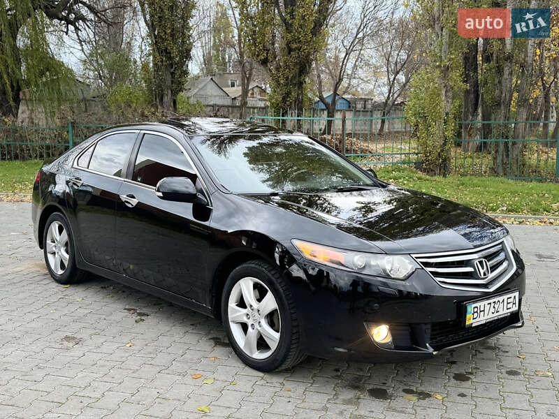 Седан Honda Accord 2008 в Черноморске