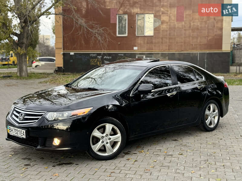 Седан Honda Accord 2008 в Черноморске