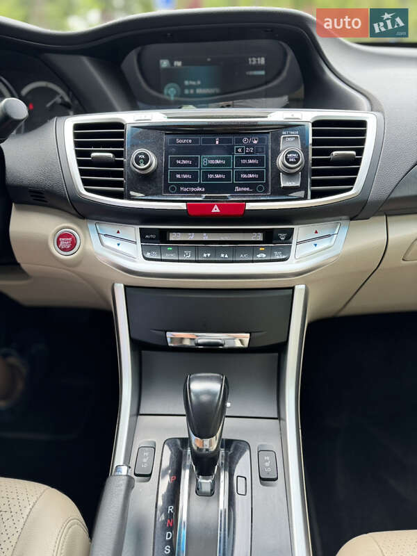 Седан Honda Accord 2013 в Киеве фото 12 Седан Honda Accord 2013 в Киеве