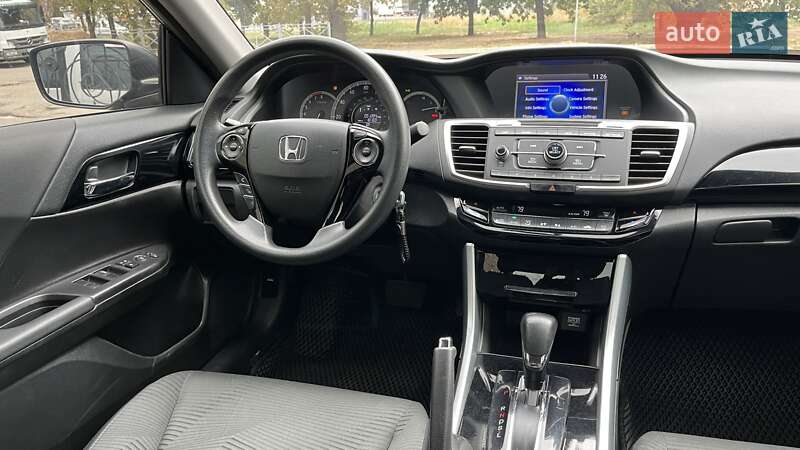 Седан Honda Accord 2017 в Николаеве