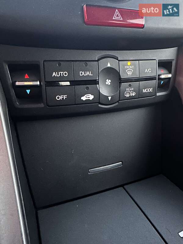 Универсал Honda Accord 2010 в Белогородке фото 43 Универсал Honda Accord 2010 в Белогородке