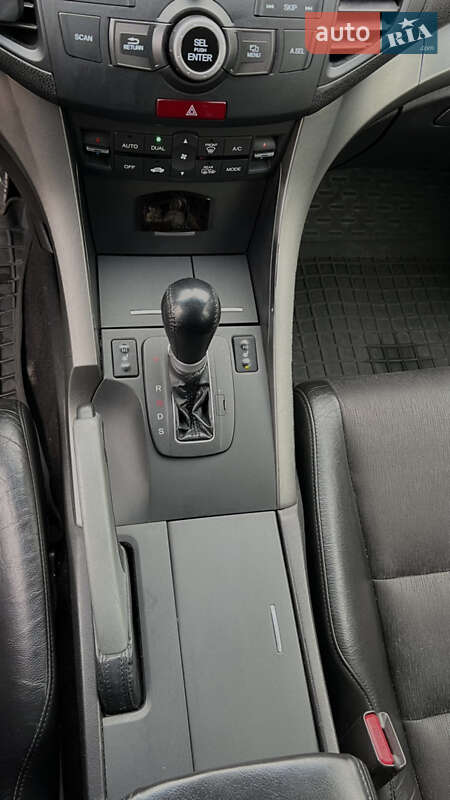 Седан Honda Accord 2008 в Киеве