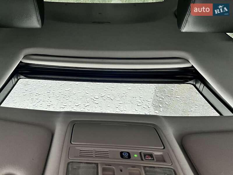 Седан Honda Accord 2019 в Киеве