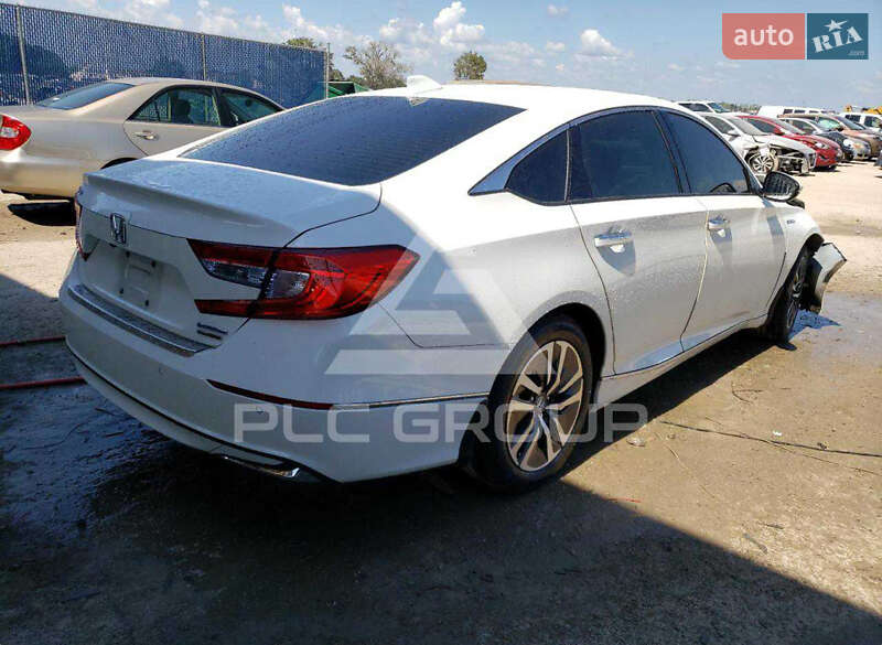 Седан Honda Accord 2019 в Киеве