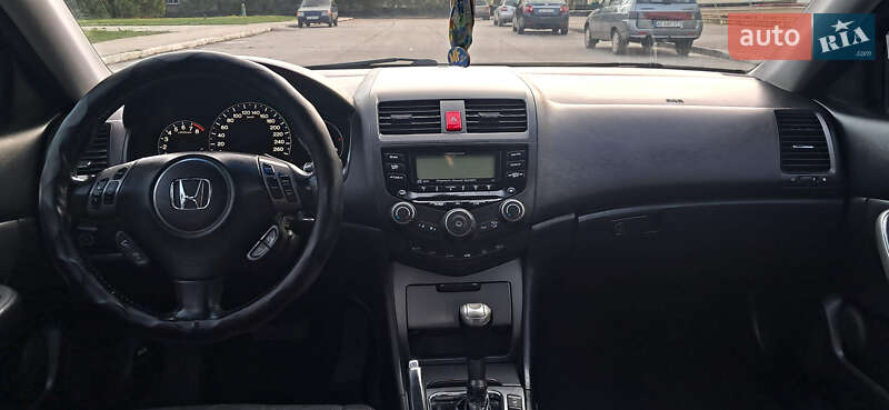Седан Honda Accord 2007 в Жовтих Водах