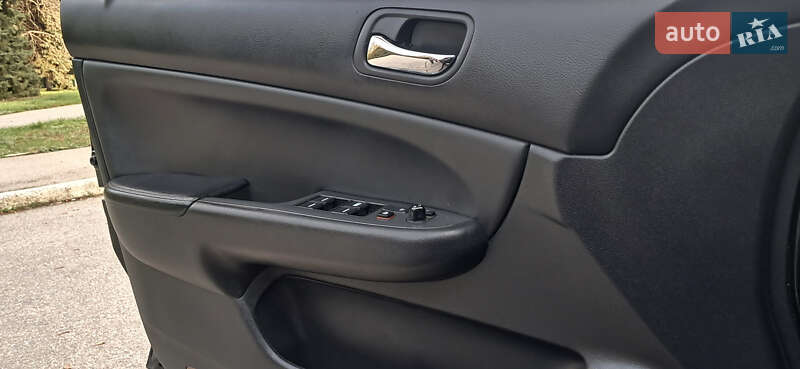 Седан Honda Accord 2007 в Жовтих Водах