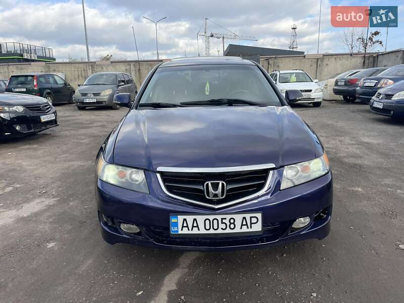 Седан Honda Accord 2005 в Полтаве