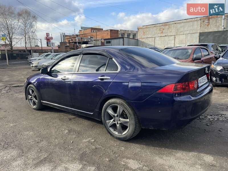 Седан Honda Accord 2005 в Полтаве