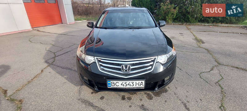 Седан Honda Accord 2010 в Запоріжжі