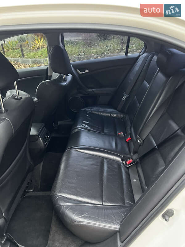 Седан Honda Accord 2008 в Киеве