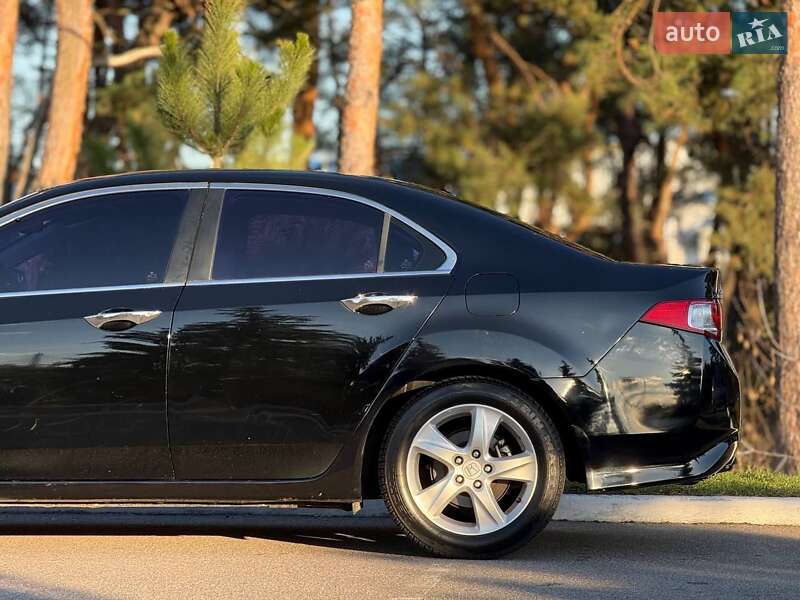 Седан Honda Accord 2008 в Киеве