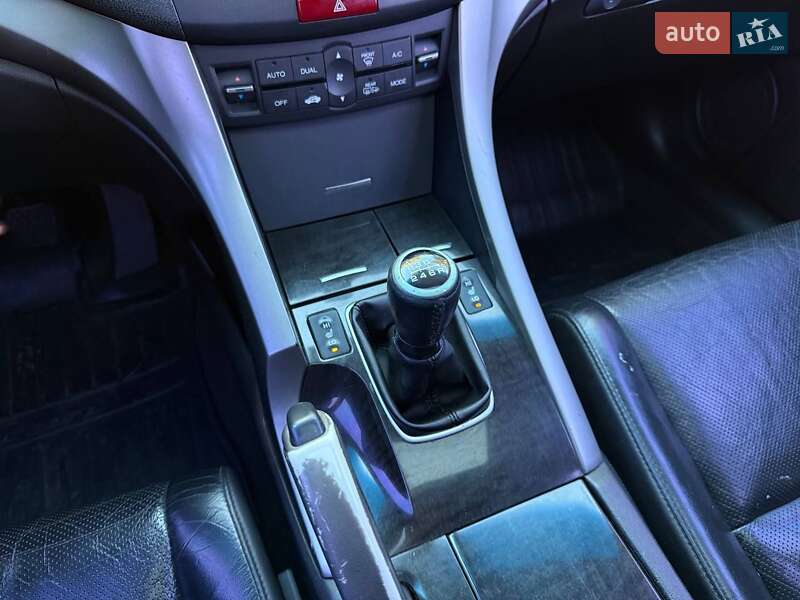 Седан Honda Accord 2008 в Киеве