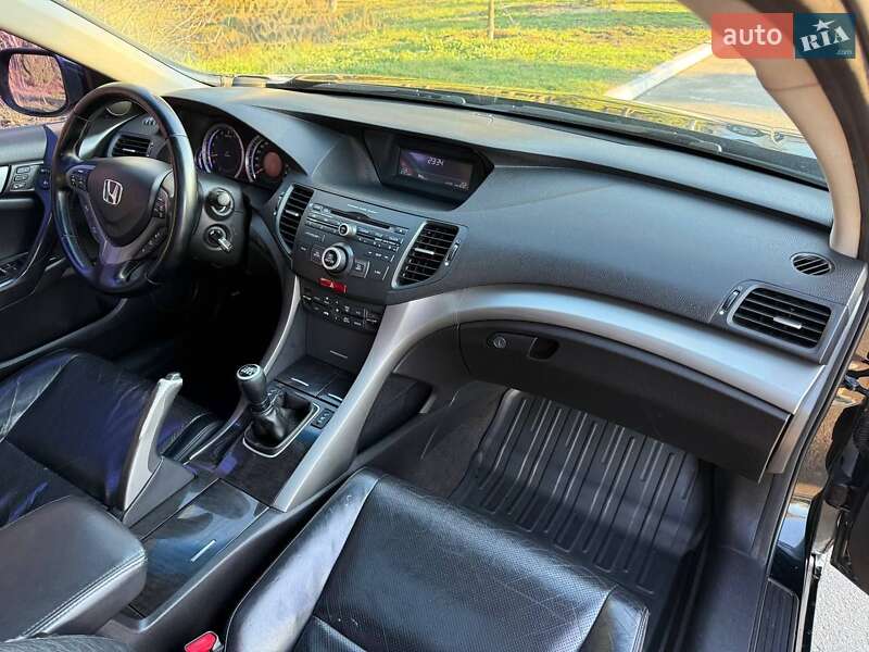 Седан Honda Accord 2008 в Киеве