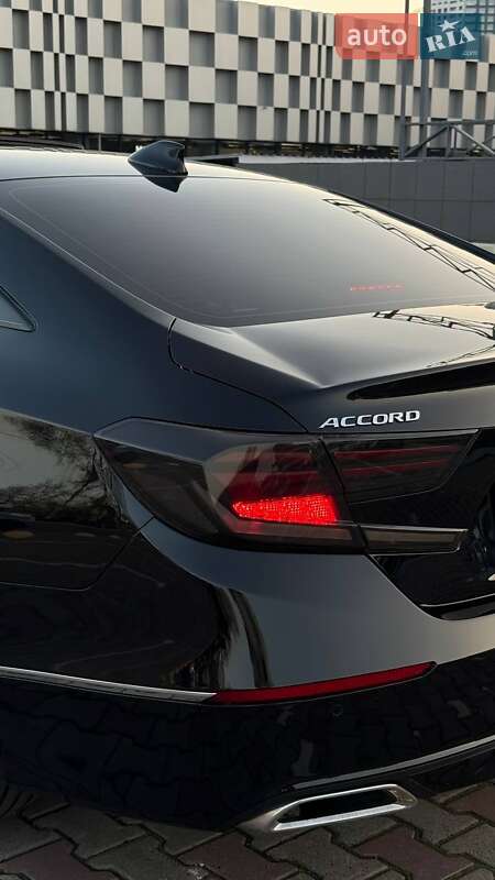 Седан Honda Accord 2018 в Одессе