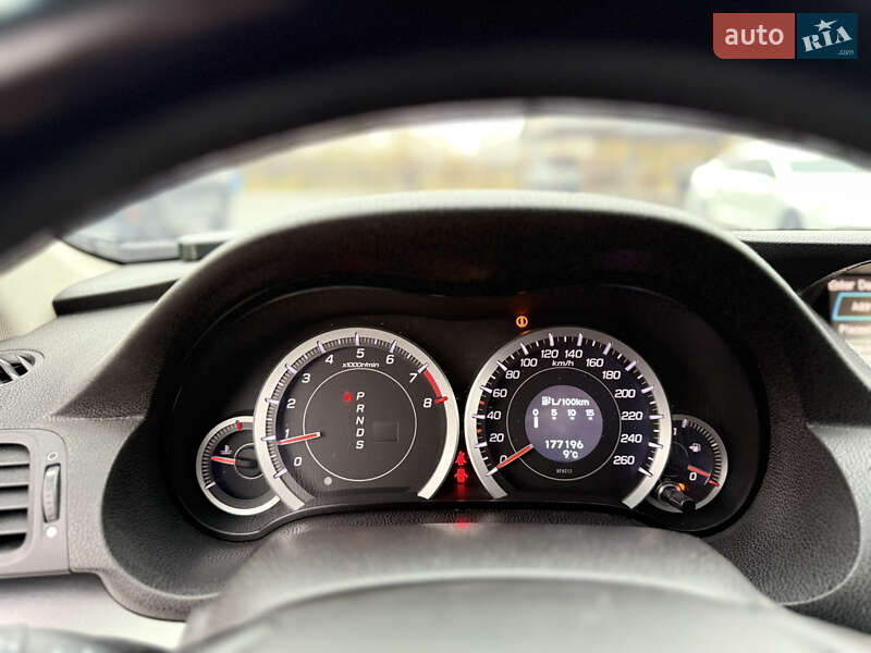 Седан Honda Accord 2011 в Киеве