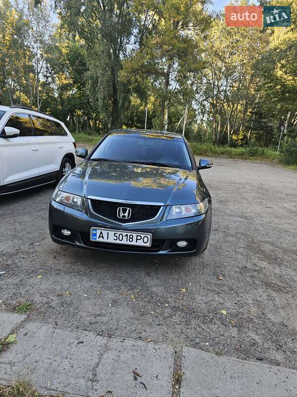 Седан Honda Accord 2005 в Киеве