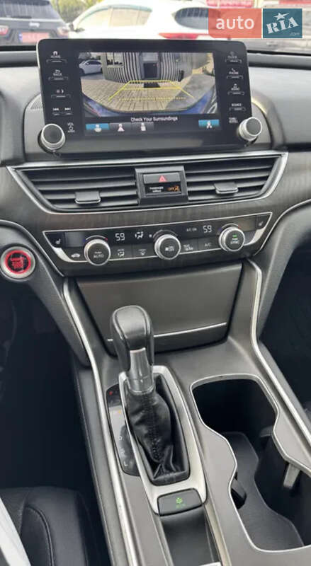 Седан Honda Accord 2019 в Кропивницком