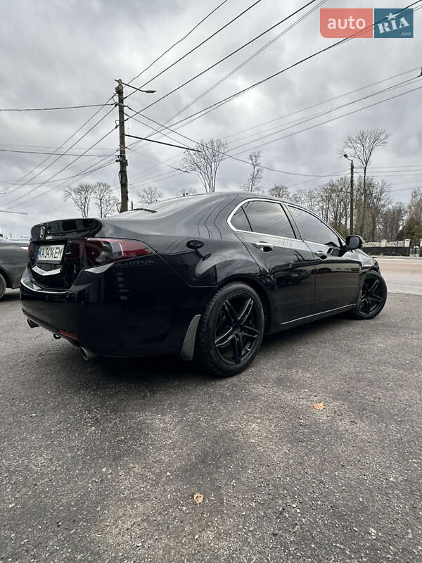 Седан Honda Accord 2010 в Житомире