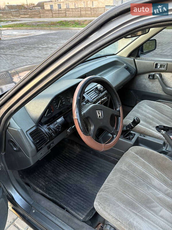 Седан Honda Accord 1988 в Барановке
