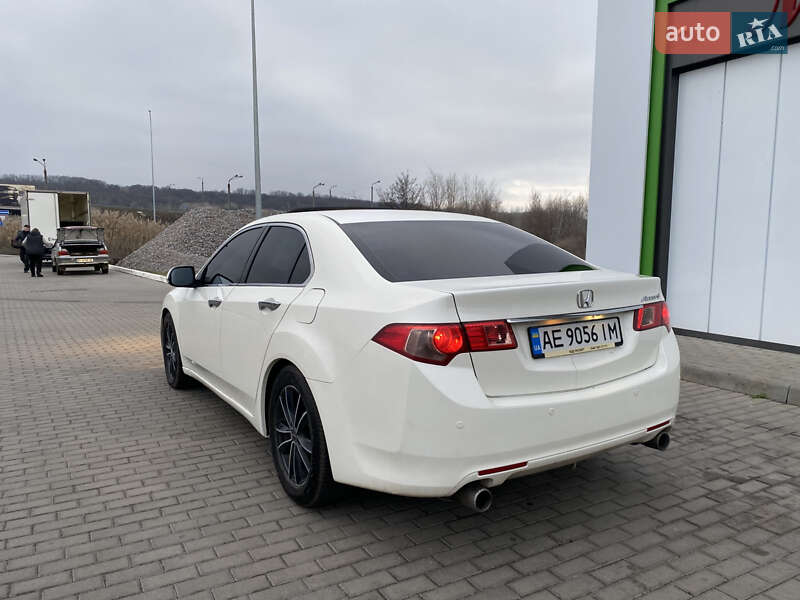 Седан Honda Accord 2011 в Полтаві