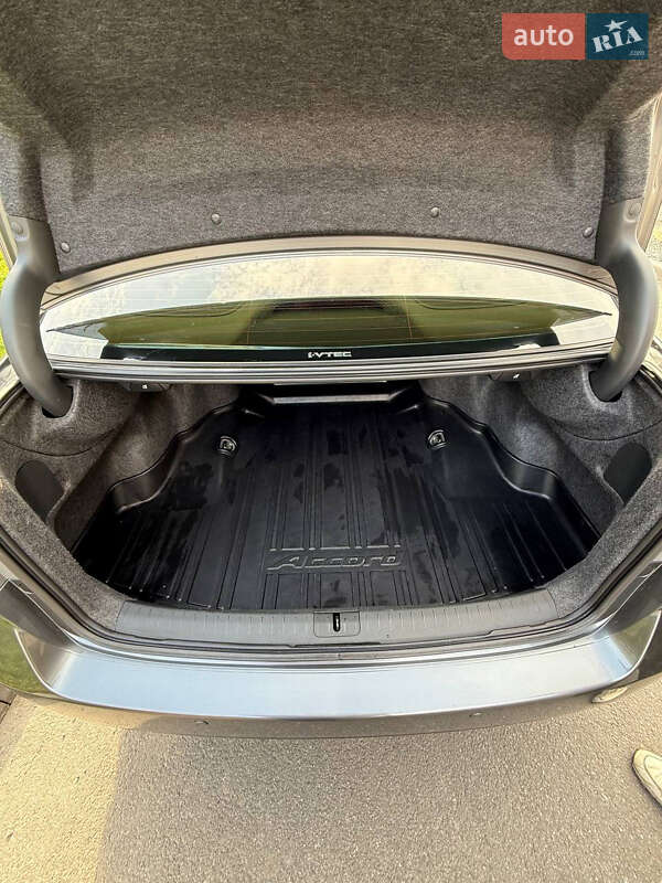 Седан Honda Accord 2008 в Дніпрі