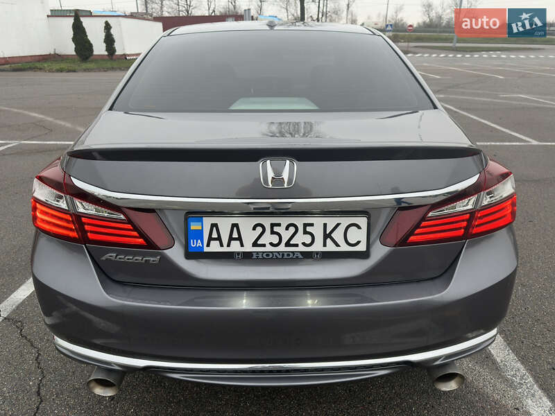 Седан Honda Accord 2017 в Києві