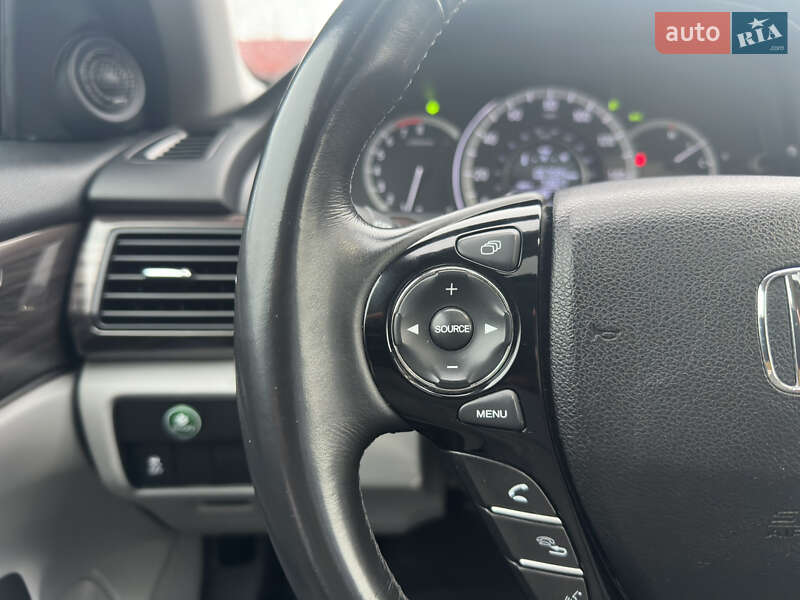 Седан Honda Accord 2017 в Києві