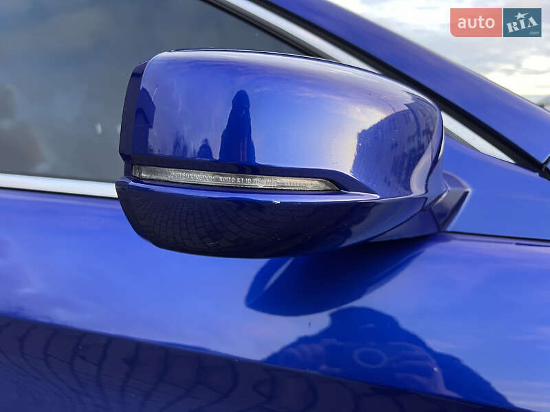 Купе Honda Accord 2012 в Малине