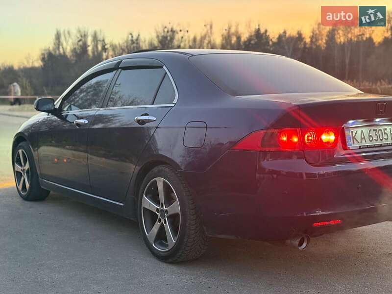 Седан Honda Accord 2004 в Білій Церкві