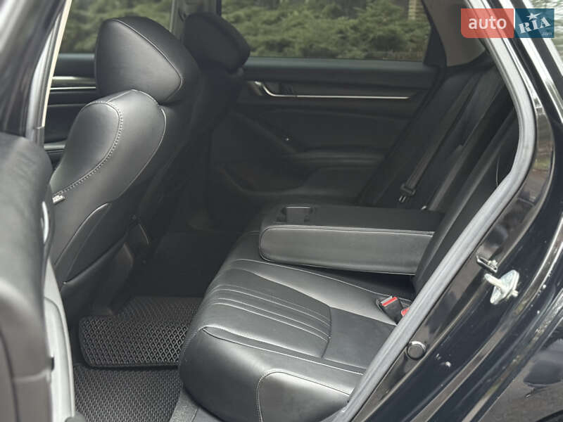 Седан Honda Accord 2020 в Дніпрі