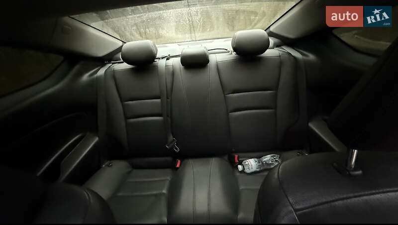 Купе Honda Accord 2013 в Киеве
