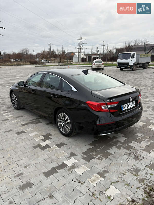 Седан Honda Accord 2020 в Буче
