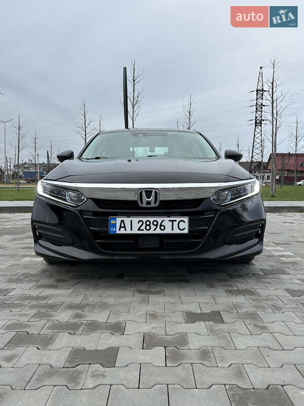 Седан Honda Accord 2020 в Буче
