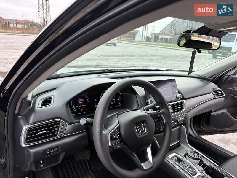 Седан Honda Accord 2020 в Буче