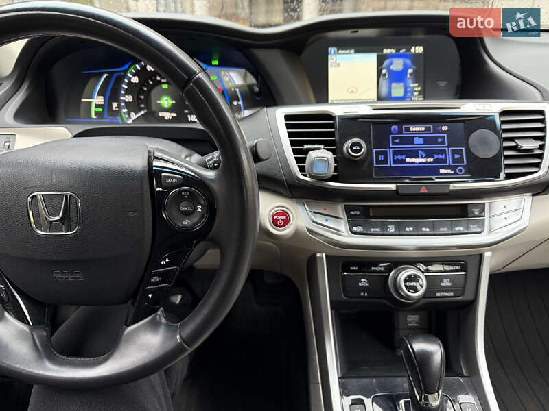 Седан Honda Accord 2014 в Умані