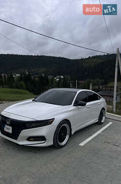 Седан Honda Accord 2018 в Запорожье