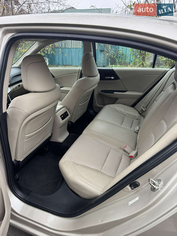 Седан Honda Accord 2014 в Одессе