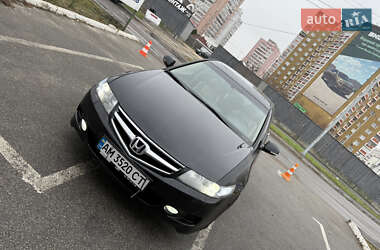 Седан Honda Accord 2006 в Киеве