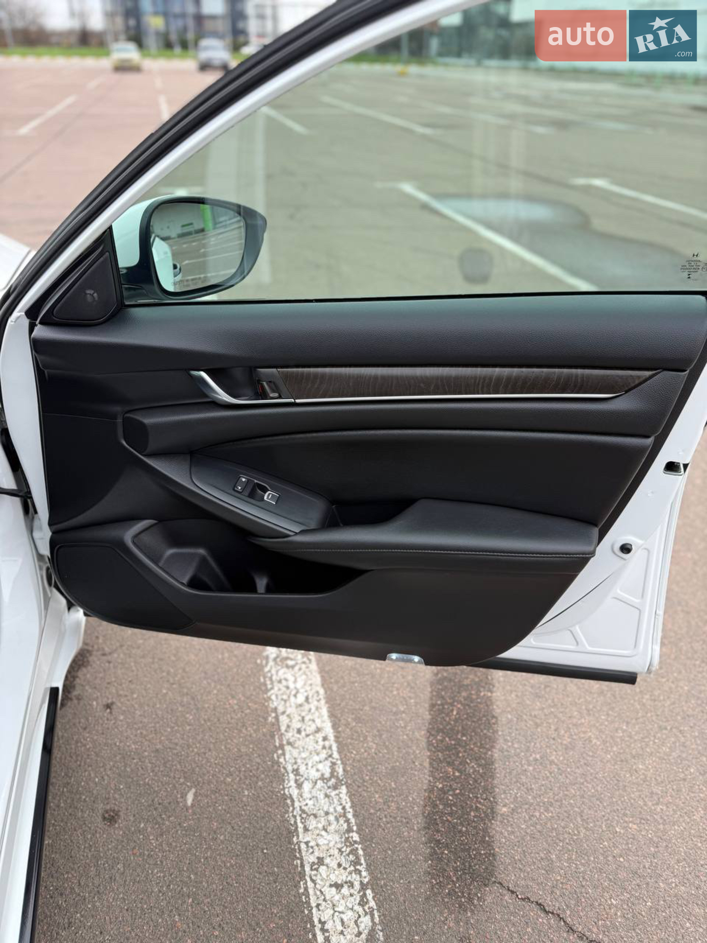 2019 Honda Accord - мініатюра 16